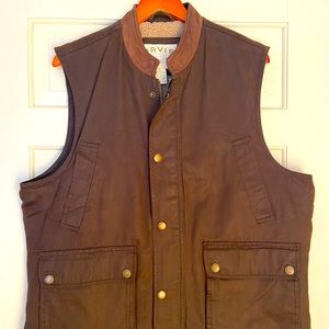 Like new Orvis vest